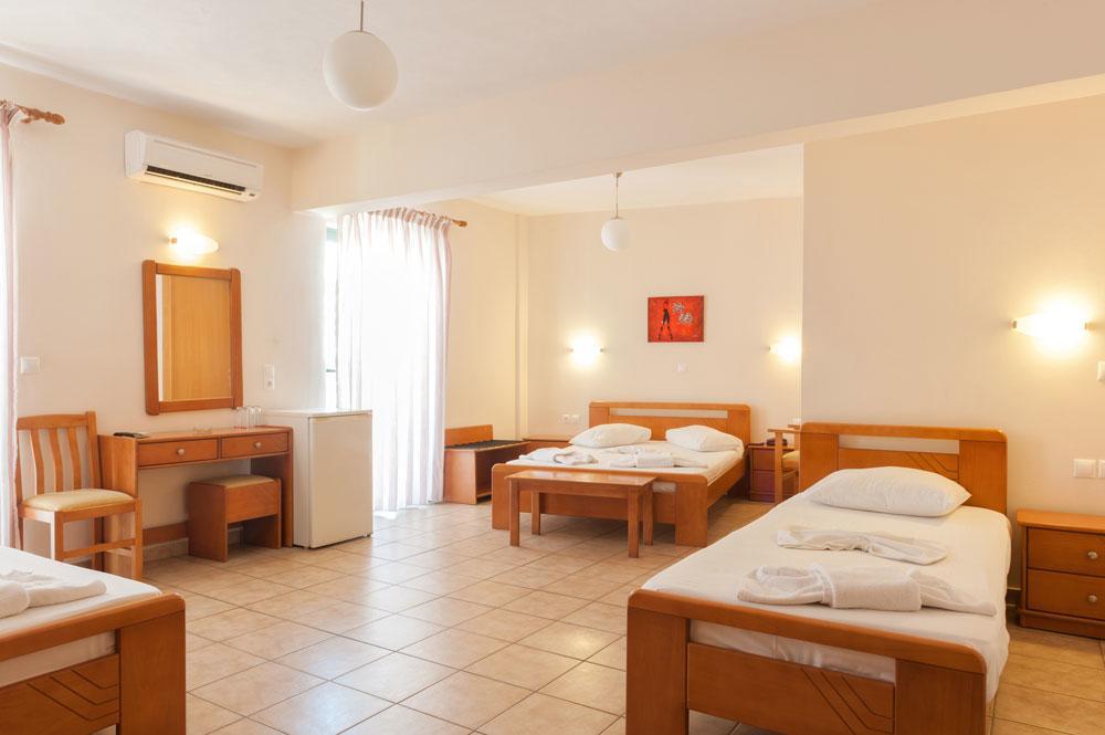 Ageri Hotel Tínos Extérieur photo